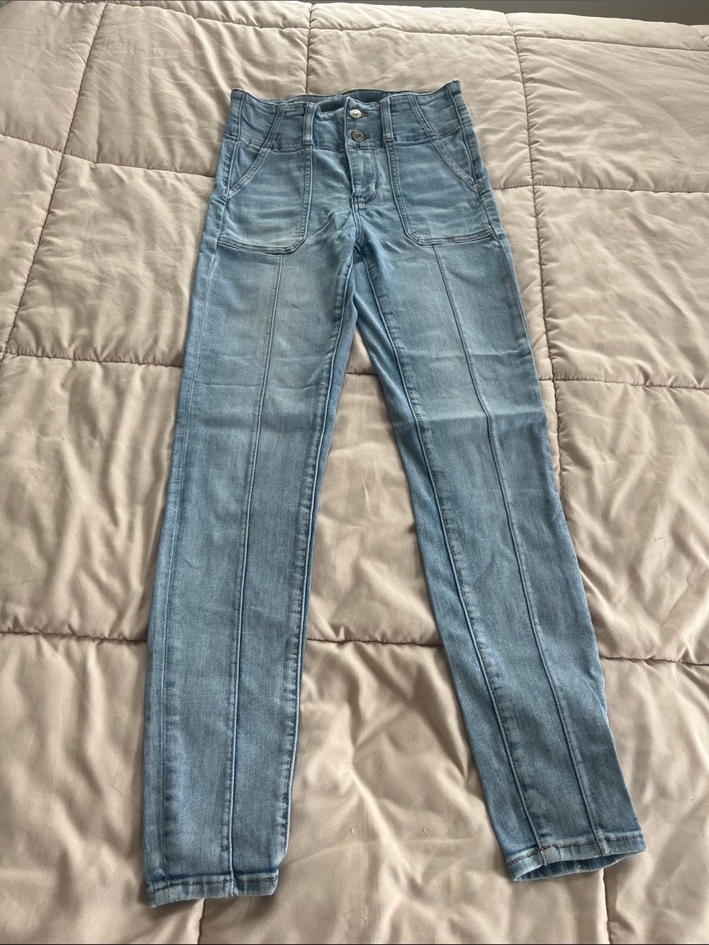 American Eagle Outfitters Light Blue Skinny Jeans with Front Seams
